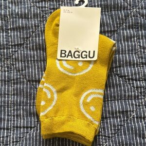 NWT BAGGU Cheerful chartreuse Socks with gray blue Smiley